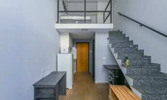 Imagem 2: Venda de Studio Duplex mobiliado na Vila Santa Catarina com 34m², 1 dormitório, 1 banheiro