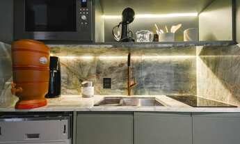 Imagem 6: Venda de Studio mobiliado na Bela Vista com 38m², 1 dormitório, 1 banheiro, sala com varan