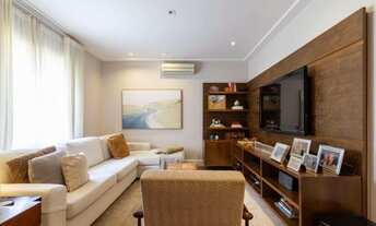 Imagem 4: Venda de Casa em Condomínio no Jardim Petrópolis com 712 m², 4 suítes uma sendo máster com