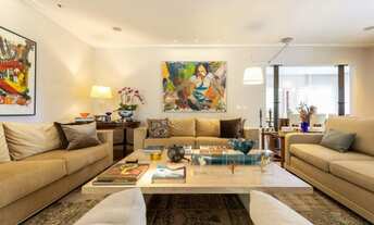 Imagem 3: Venda de Casa em Condomínio no Jardim Petrópolis com 712 m², 4 suítes uma sendo máster com