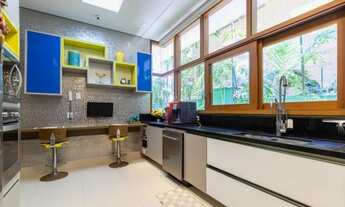 Imagem 4: Venda de Casa em Condomínio no Jardim dos Estados com 650 m², 5 suítes sendo uma máster co