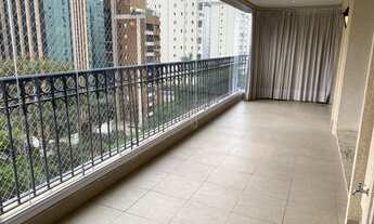 Imagem 6: Locação de apartamento de 315m² útil, nos Jardins, 4 suítes ( todas com armários ) sendo 1