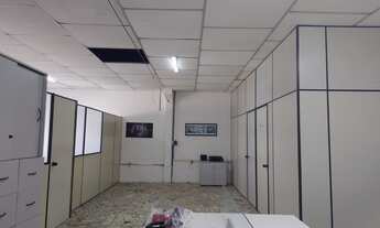 Imagem 4: Galpão comercial em SBC, 1462 m² de área total, 950 m²construída, localizado em uma região