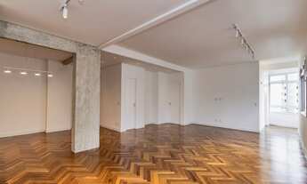 Imagem 3: Venda de Apartamento reformado na Higienópolis c/ 230m², 2 dormitórios sendo 1 suíte, sala