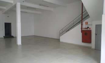 Imagem 5: Locação de prédio comercial com 1.300m² de área construída, terreno 655 m², pé direito 5m