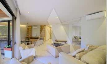 Imagem 3: Apartamento em Moema, 238 m², 4 dormitórios ( sendo 2 suítes ), ar condicionado, mobiliado