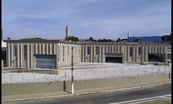 Imagem 5: Imóvel industrial completo, com logística, docas e cabine primária.* Área construída: 5.00