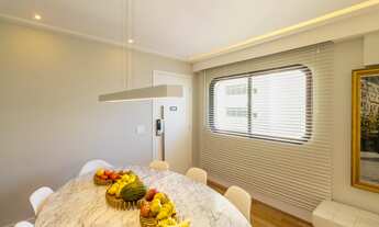 Imagem 4: Venda de apto no Ibirapuera de 115mts reformado 3 suítes,cozinha integrada,2 salas,lavabo