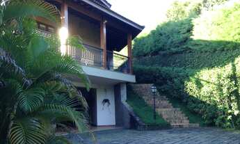 Imagem: Venda de Casa Triplex em Condomínio em