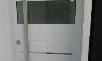 Imagem 5: Aluguel de Depósito de 110 m2, no Cambuci, Entrada única / fechadura eletrônica; 2 salões