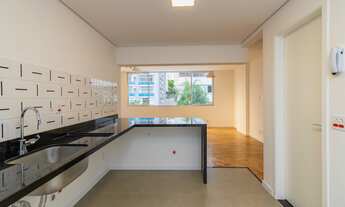 Imagem 7: Venda de apto 129,50mts, reformado, 3 dorms sendo 1 suite, ampla sala de estar, lavabo e 1