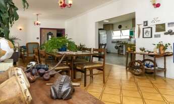 Imagem 2: Apartamento na Bela Vista com ótima iluminação - 180m. 4 dormitórios sendo 1 suíte, banhe