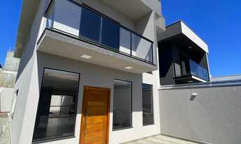 Imagem 2: Venda de casa residencial, em Cajamar, 178mts, 3 dorms sendo 1 suíte, Living p/2 ambiente