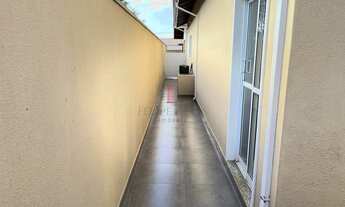 Imagem 3: Casa à Venda no Condomínio Flora Ville