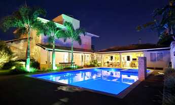 Imagem: Chácara de luxo em condomínio - 5 quartos