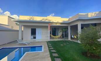 Imagem: Casa de luxo no Portal das Estrelas 3 quartos