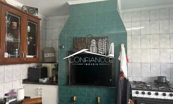 Imagem 6: Casa tríplex 4 quartos e 4 vagas de garagem à venda no Jardim Botânico em Curitiba/PR