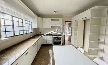 Imagem 3: Casa tríplex 4 quartos e 4 vagas de garagem à venda no Jardim Botânico em Curitiba/PR