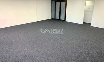 Imagem 4: Sala Comercial de Alto Padrão com 3 Salas e 2 Vagas de Garagem no Brooklin Paulista - São