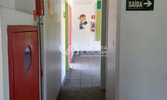 Imagem 7: ALUGO SALÃO COMERCIAL COM 300 M², 16 SALAS, 4 BANHEIROS, AMPLO ESTACIONAMENTO COBERTO. JAR