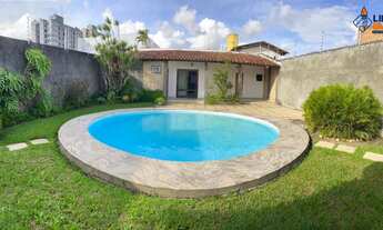 Imagem: Casa residencial para Venda em rua pública