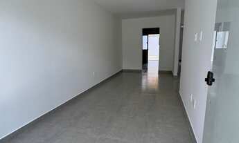 Imagem 4: Casa residencial para Venda em Rua Pública, na Gabriela, Feira de Santana, 2 quartos sendo