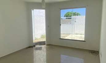 Imagem: Casa Residencial Para Venda em Rua Pública