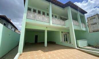 Imagem: Casa residencial para Venda em rua pública