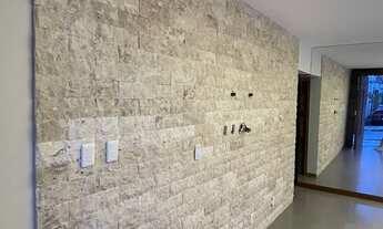 Imagem 2: Casa no Sim, 2 Quartos, 1 Suíte, Closet, Área Gourmet, para Venda, em Condomínio fechado