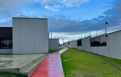 Imagem 2: Casa residencial para Venda em condominio fechado, Sim, Feira de Santana, 2 quartos sendo