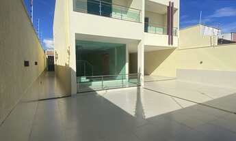 Imagem 2: Casa residencial para Venda em rua pública, Mangabeira, Feira de Santana, 4 quartos, 3 suí