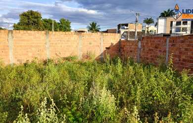 Imagem: Terreno residencial/comercial para Venda