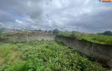 Imagem 2: Terreno Residencial Disponível para Venda no Tomba