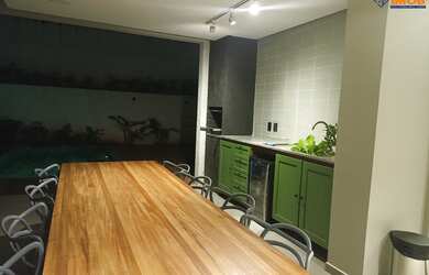 Imagem 6: Casa Duplex para Venda, 4 Suítes, 5 Banheiros, Área Total de 300 m², em Condomínio Fechad