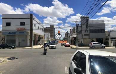 Imagem 3: LÍDER IMOB - Salas Comercias para Aluguel no Condomínio Empresarial Nunes, no Centro, de F