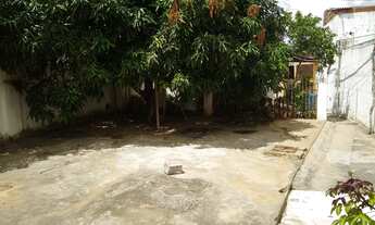 Imagem 2: Casa residencial para Venda na AV. Medeiros Neto, Itaberaba, com Quarto, sala, banheiro