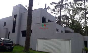 Imagem: Pousada futurista e NOVA a venda em Canela