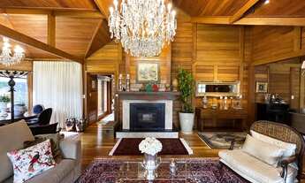 Imagem 6: Casa Nobre de Alto Padrão feita em madeira de lei de alta qualidade com 3 suítes no condom