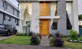 Imagem: Excelente Casa a venda conta com 264m²