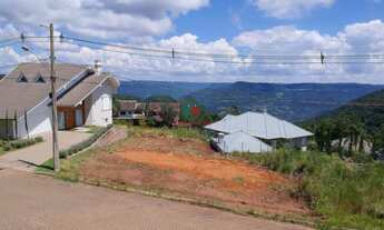 Imagem 4: Terreno com vista em Nova Petrópolis em declive no Bairro Pousada da Neve com 487 m2 local