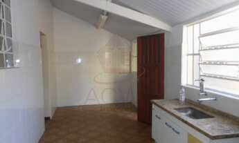 Imagem 4: CASA TÉRREA COM 3 QUARTOS, EDÍCULA, 2 VAGAS COBERTAS E QUINTAL GRANDE NA VL JOANA