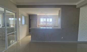 Imagem 7: Imperdível Casa à Venda em com 3 Quartos, 2 Suítes e 258m² de Área - Confira Agora!