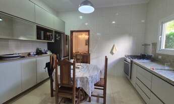 Imagem 7: Imperdível casa em condomínio com 4 suítes, 2 escitorios e 6 vagas em Cabreúva -SP, bairro