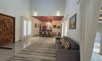 Imagem 4: Imperdível casa em condomínio com 4 suítes, 2 escitorios e 6 vagas em Cabreúva -SP, bairro