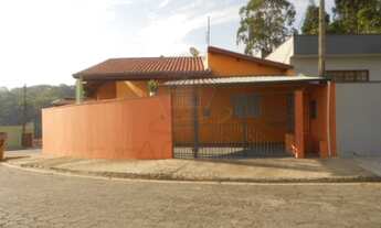 Imagem 2: CASA TÉRREA NO JD CAÇULA COM 3 QUARTOS (1 SUITE), SALA E COZINHA AMPLAS E 2 VAGAS COBERTA