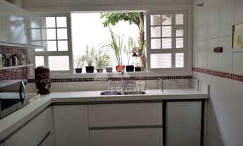 Imagem 3: Casa reformada, à venda, no residencial 09, em Alphaville