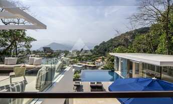 Imagem 7: Mansão com barco, em condomínio fechado, no Guarujá, por uma fração do preço!