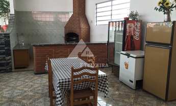 Imagem: Salão com piscina e churrasqueira à venda