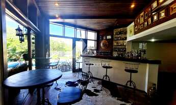 Imagem 7: Sobrado clássico, de esquina, com vista para mata, à venda no Residencial 10, em Alphavill