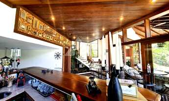 Imagem 6: Sobrado clássico, de esquina, com vista para mata, à venda no Residencial 10, em Alphavill